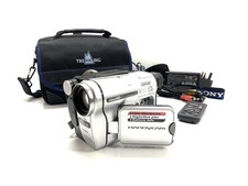 SONY CCD-TRV238E Hi8 Tape Analogue Video Camera HANDYCAM Complete Working Set