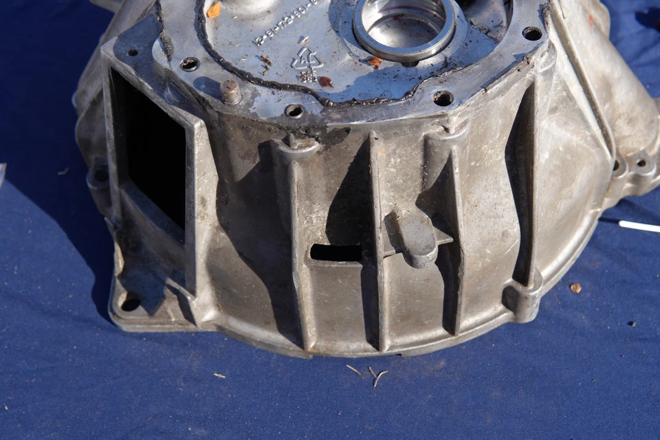 99-01 Ford Mustang GT 4.6L T45 Manual Bellhousing OEM Tremec 5 Speed +Hardware - Image 3 of 4