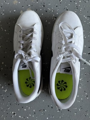 Size 7.5 - Nike Court Royale 2 Next Nature Low White