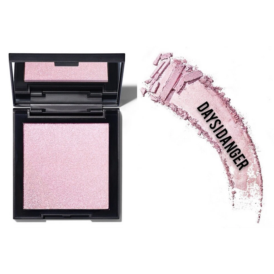 MORPHE X DEYSI DANGER Highlighter Glow Vibes New - Image 3 of 4