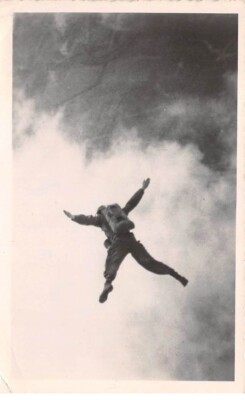 Sports - No. 71677 - Parachuting - Man In Full Jump