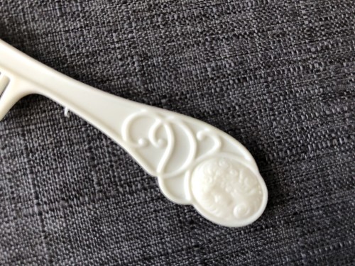 Vintage Barbie Comb Large White Plastic Barbie Comb Barbie Accessories Superstar - Picture 4 of 5