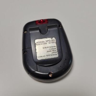 Pokemon Pocket Pikachu Color Edition 1998 Pedometer Tamagotchi