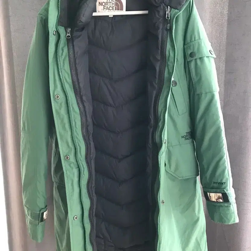 North Face Women's 85 Long Down Puffer Jacket, Green, Size 85 thumbnail 9