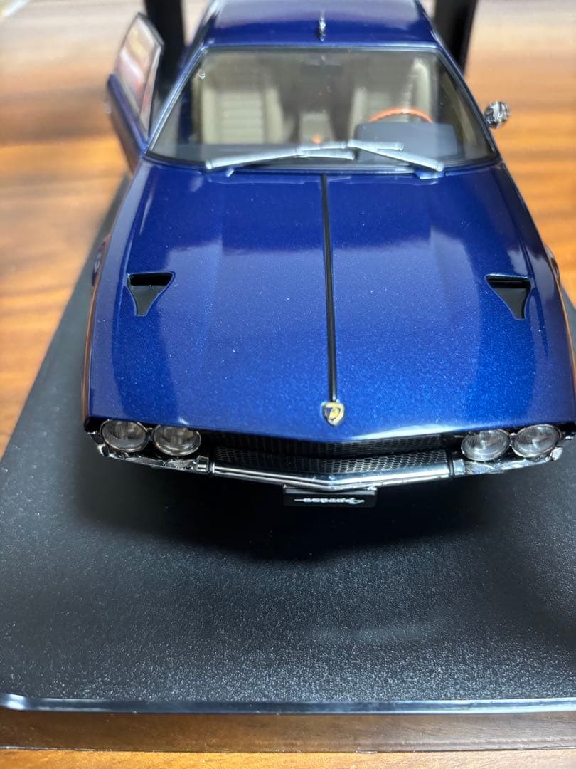 AUTOart Lamborghini Espada 1/18 Blue Diecast Model Car Doors Open