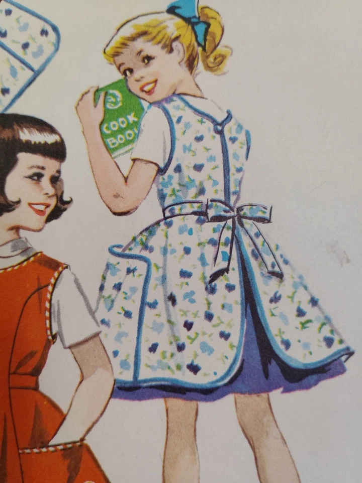 Apron Cobbler & Chick Transfer Girls 6 McCalls 2199 Sewing Pattern VTG 1950's - Image 4 of 4