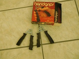 Vintage hand grip exerciser stronger wrist forearm and fingers  heavy tension