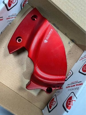 Ducabike Billet Aluminum Sprocket Cover   CP12D (Red)