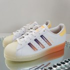 Foto 1 di 10