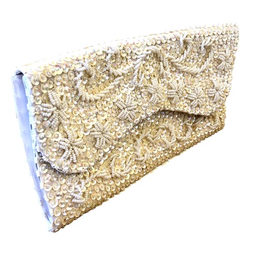 Bon Soir Vintage 60's White Silk Beaded Clutch Double Sided Made by Hand - Picture 14 of 15