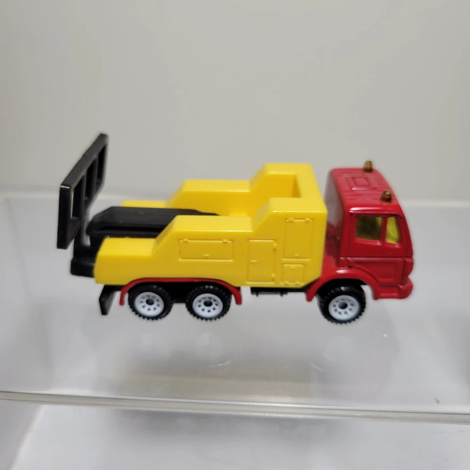 1/55 ? Siku 0813 0814 0828 Truck tow truck - Image 3 of 3