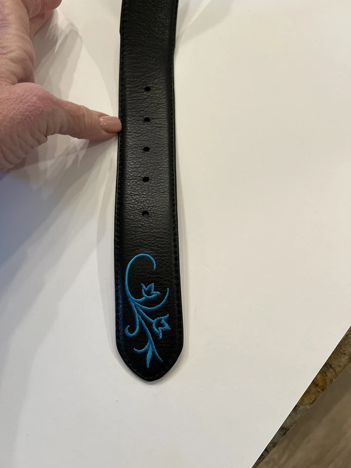 Cinturón Brighton Nuevo con Etiquetas Cuero Marrón Pradera Hebilla Plateada Azul Teal Flores Talla 30 Foto 3 de 4