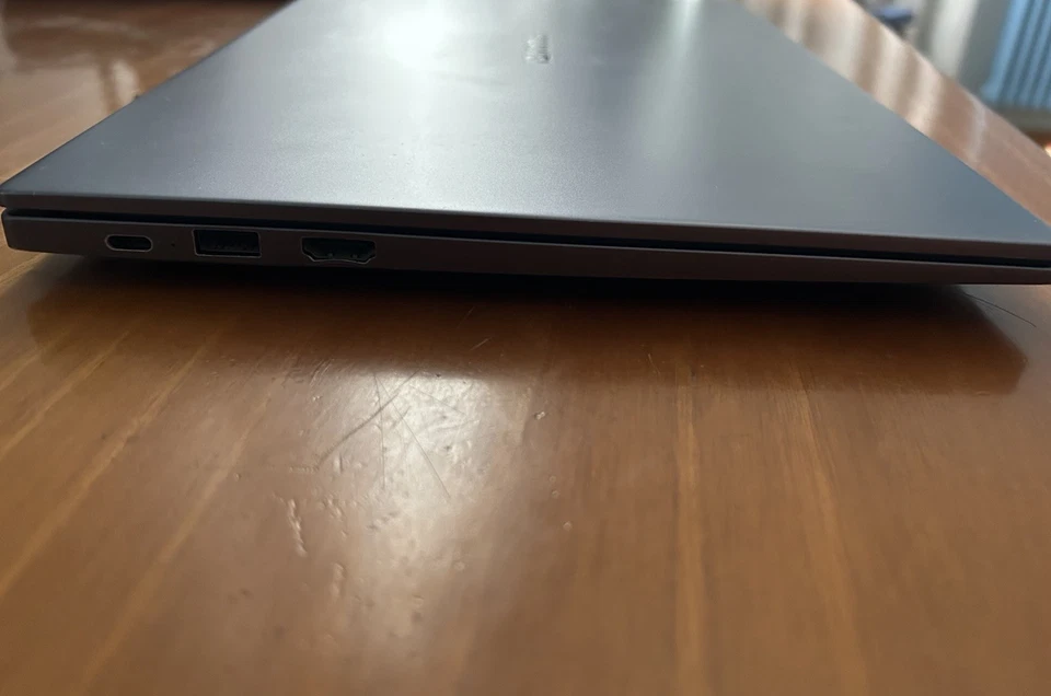 Huawei MateBook D 14" (AMD Ryzen 5, 8GB RAM, 512GB SSD) Notebook - Space Grey - Immagine 4 di 4