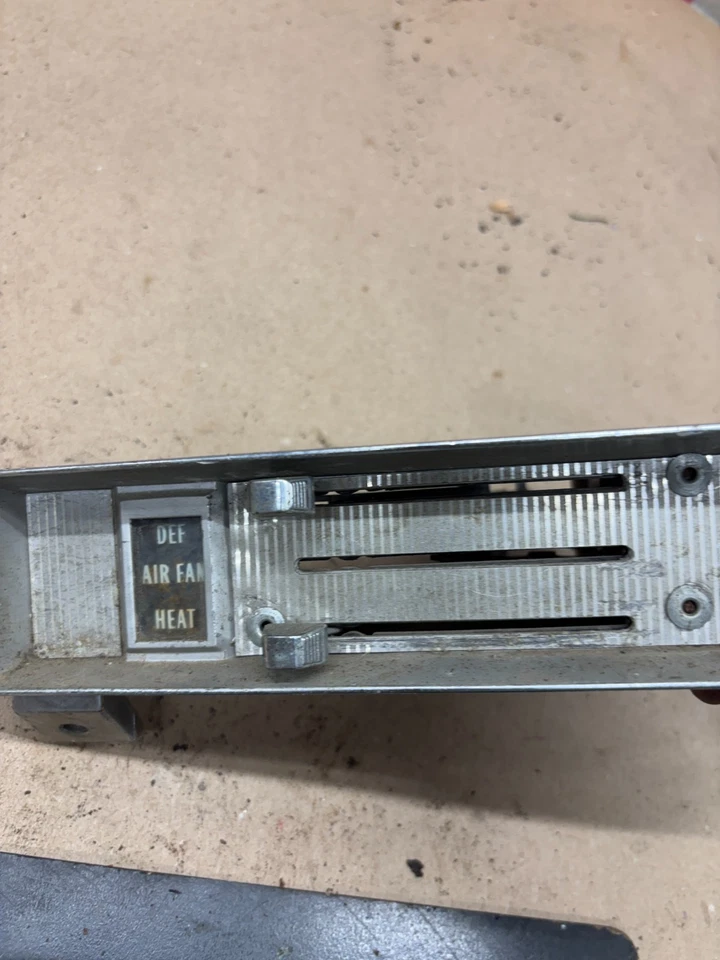 Chevrolet GMC 1967 1968 1972 C10 C20 camioneta K10 K30 controles de control de calefacción #2 OE Foto 3 de 4