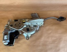 10-15 Lexus RX450h Tailgate Liftgate Trunk Power Assist Lift Motor 427110-10210
