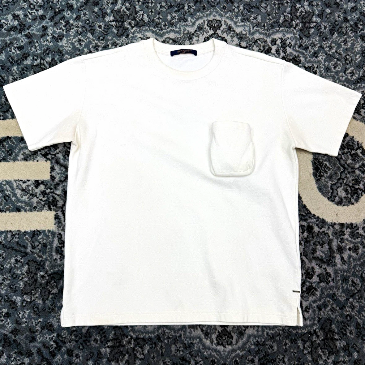 Louis Vuitton White T-Shirts for Men Just Listed 2026