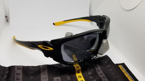 Oakley Scalpel Livestrong Limited Edition Black Iridium sunglasses accessories - Picture 6 of 10