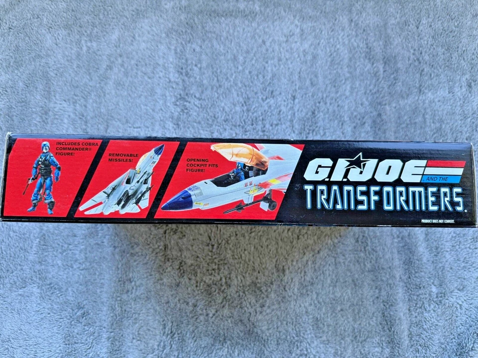 G.I. Joe Transformers SDCC: Cobra Starscream - Image 3 of 4