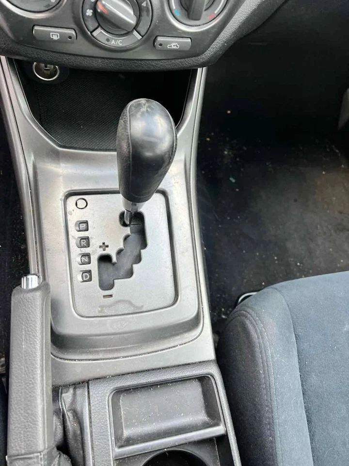 Расходомер б/у впрыска топлива воздуха подходит: 2011 Subaru Impreza класса A - Изображение 4 из 4