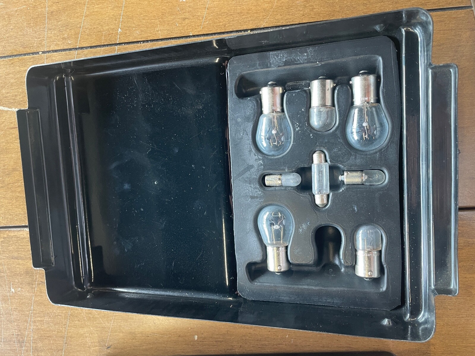 ROLLS ROYCE  BENTLEY TOOL KIT NEVER USED  FROM 1981 TO 1998