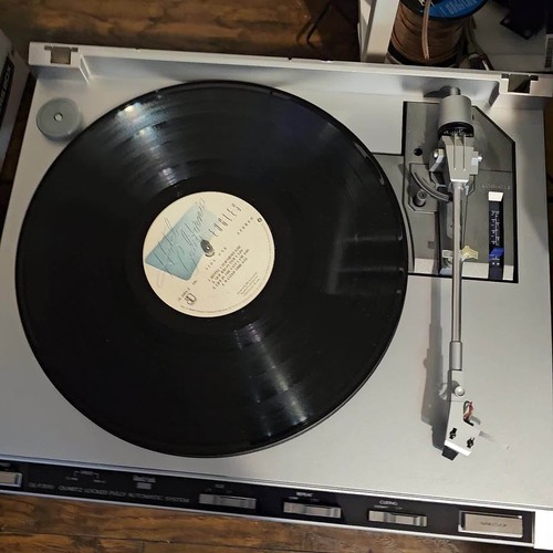 Tocadiscos JVC QL-F300, CONTRAPESO, contrapeso, pieza original OEM - Vídeo 1 de 1