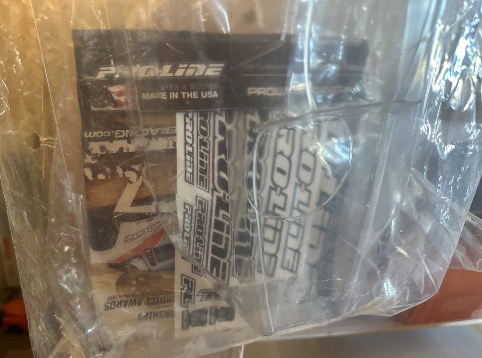 Pro-Line Racing #3329 BullDog Clear Body for 8ight 2.0 - Image 3 of 4