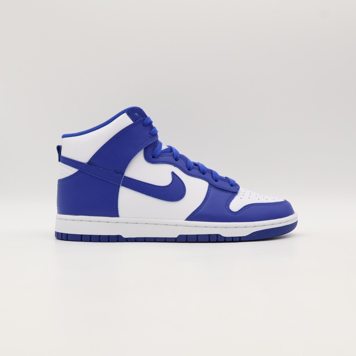 nike dunk villanova