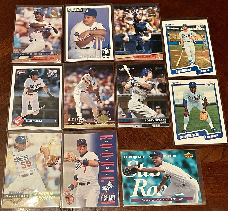 ENORME lote de 100 cartas de los LA Dodgers. RC, estrellas, insertos y paralelos *sin dups* Foto 2 de 4