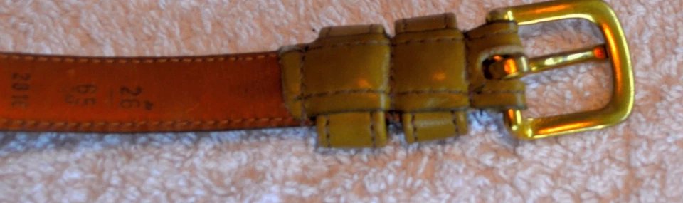 Cinturón de cuero Coach 2810 Italia estrecho fino verde oliva para mujer talla s 26" Foto 4 de 4