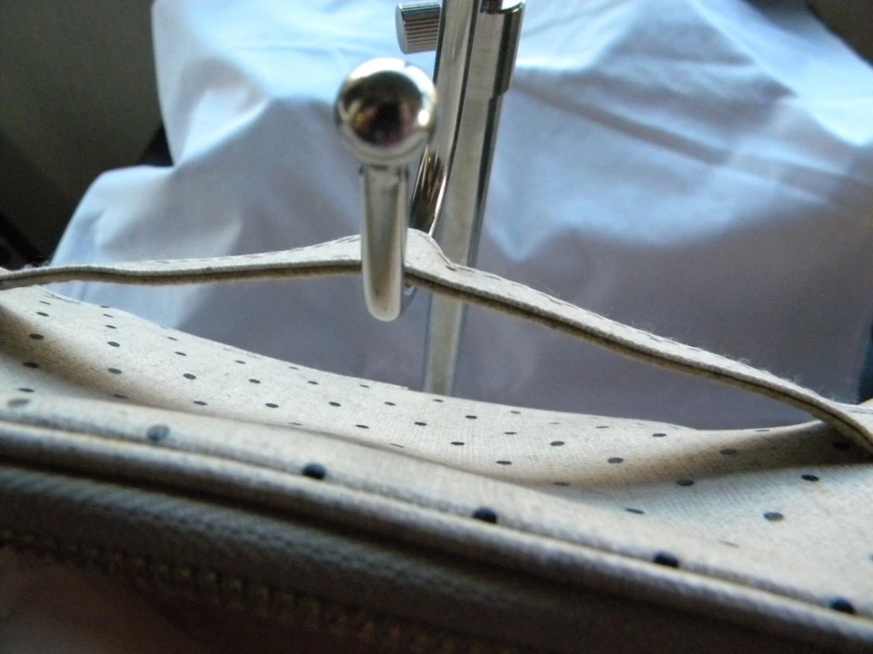 Kate Spade 'Out to Lunch' в горошек ланчбокс / косметичка - Изображение 4 из 4