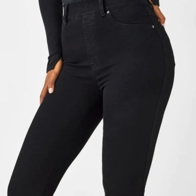 NWT Spanx Women's Plus Size 3X Flare Leg Jeans Black Pull-on Stretch Denim