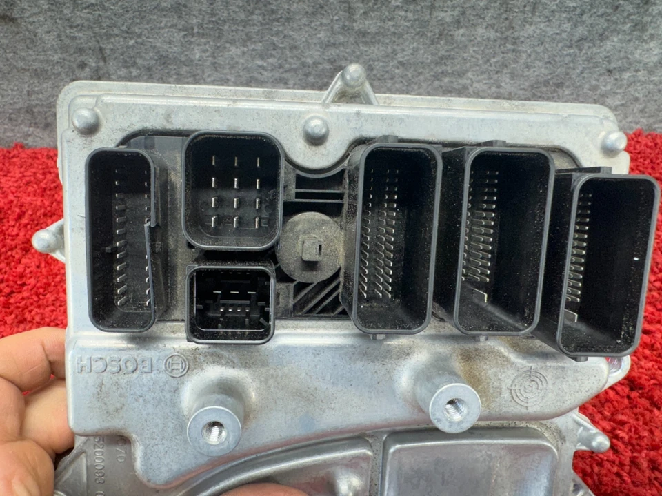 BMW F30 F32 F23 F15 F06 F07 F10 N55 DME ECU MOTOR UNIDAD MÓDULO OEM 46K Foto 2 de 4