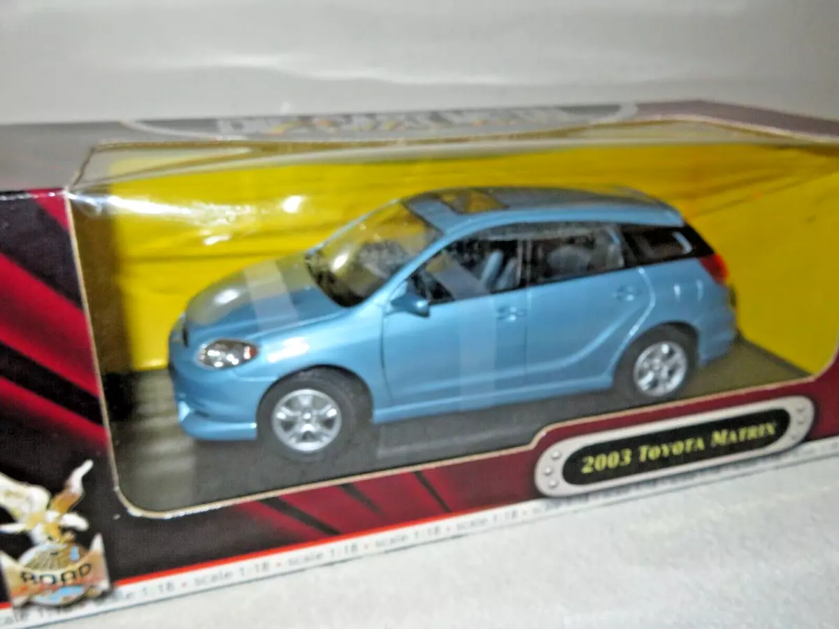 VERY RARE 2003 TOYOTA MATRIX BLUE 1 18 ROAD SIGNATURE OPENING HOOD DOORS REAR
