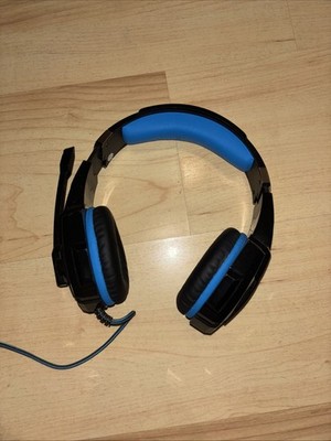 Schwarz, Blaues Gaming Headset von Kotion Each/ Montes hatte auch das Headset