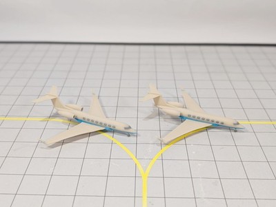 2x Gulfstream G650 Business Private Jet Models 1:400 Scale LIMITED EDITION