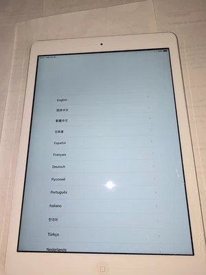 Apple iPad (1st generation) · 16GB · Wi-Fi