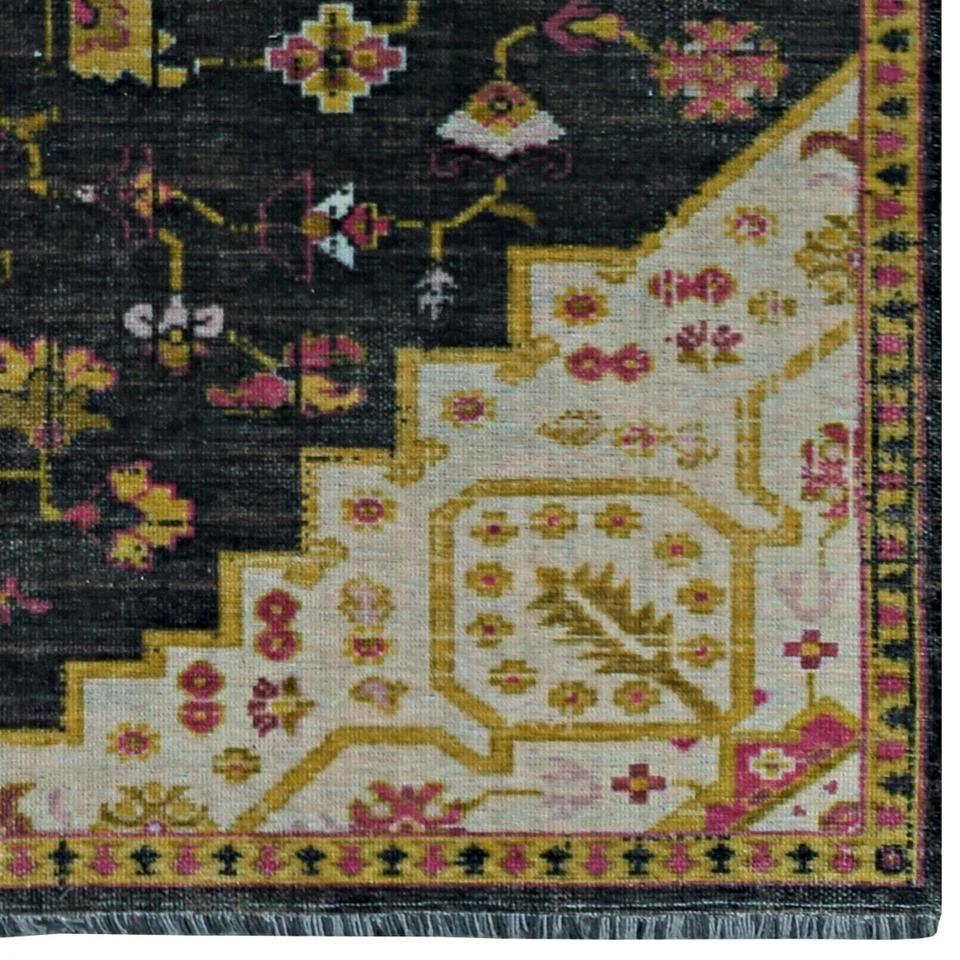 Linon Logan Gazia Polyester 3' X 5' Accent Rug in Black and Ivory - Image 2 of 4