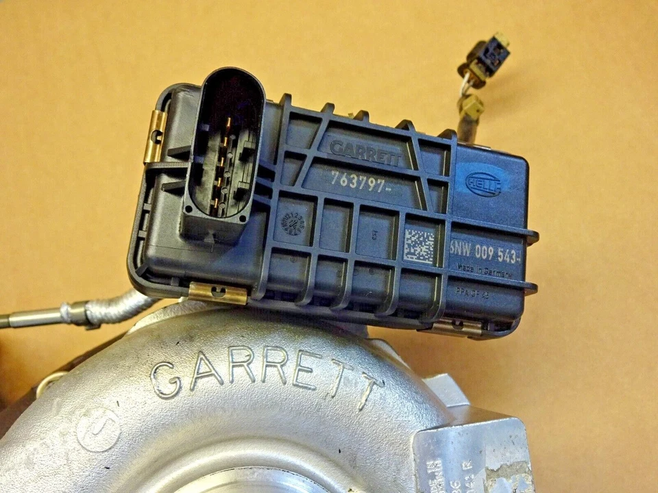 Turbolader Original Mercedes S M GL Klasse 190 kW - 258 PS OM642 A6420901686 - Bild 3 von 4