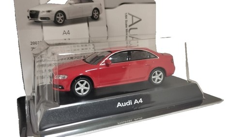 Volkswagen Touareg 2010 FSI Silver 1/18 Kyosho 08821CS - Miniature 4x4, état Neuf