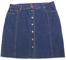 Gap Denim Dark Blue Jean Skirt, Button Front, Raw Hem, womens size 32, waist 35"