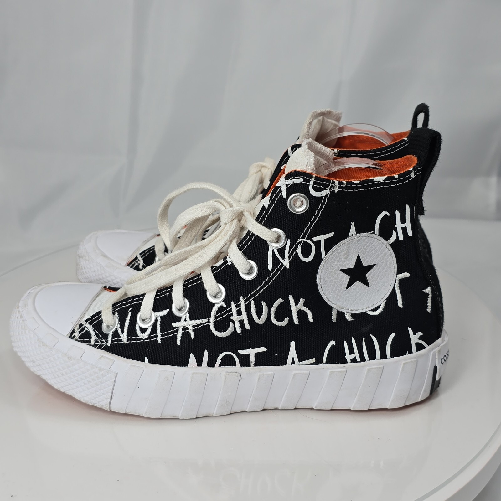 Converse All Star Not a Chuck Unt1t3ld Black Kid Shoes 266514C Size 5/ Women 7