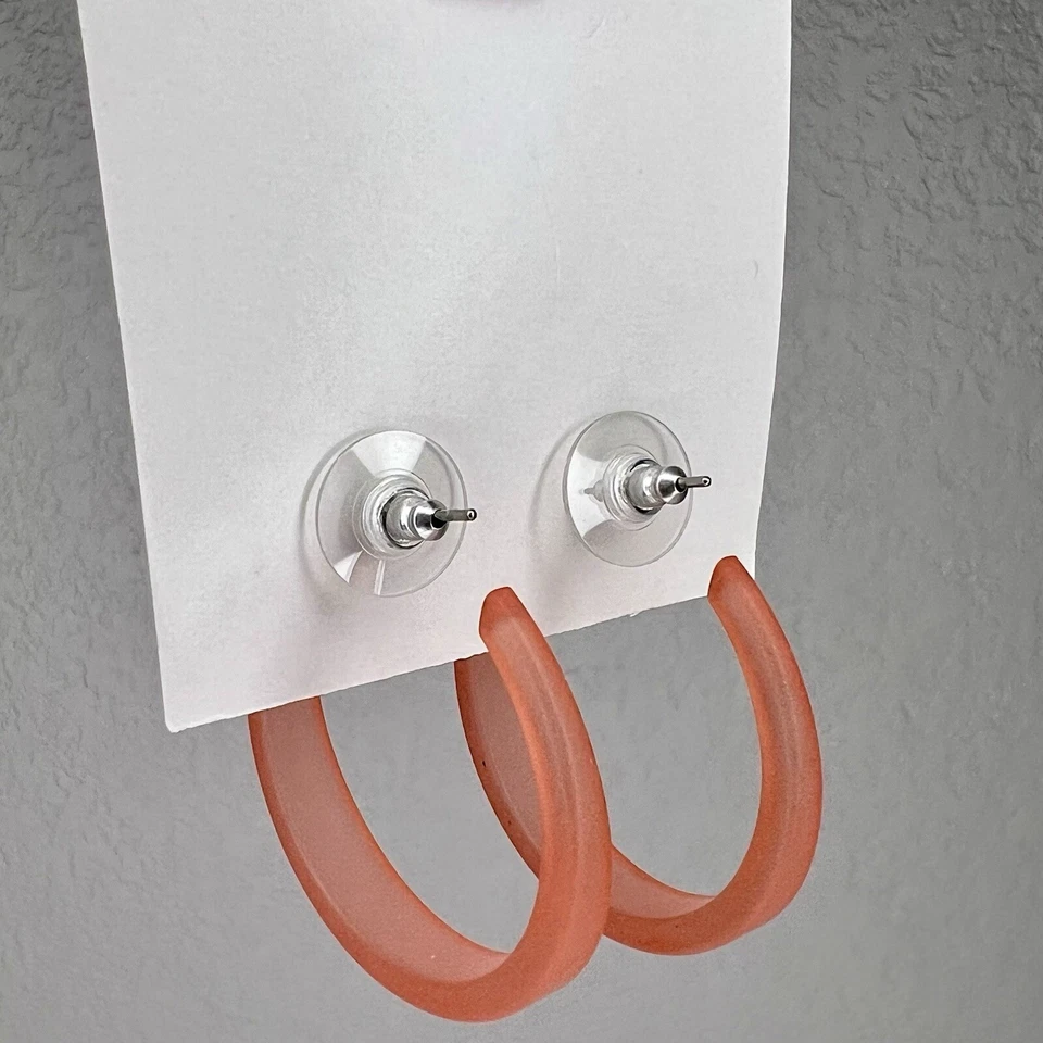 Lettie Lovendale frosted hoop earrings lot of 3 Purple, peach and Pink - Image 3 of 4