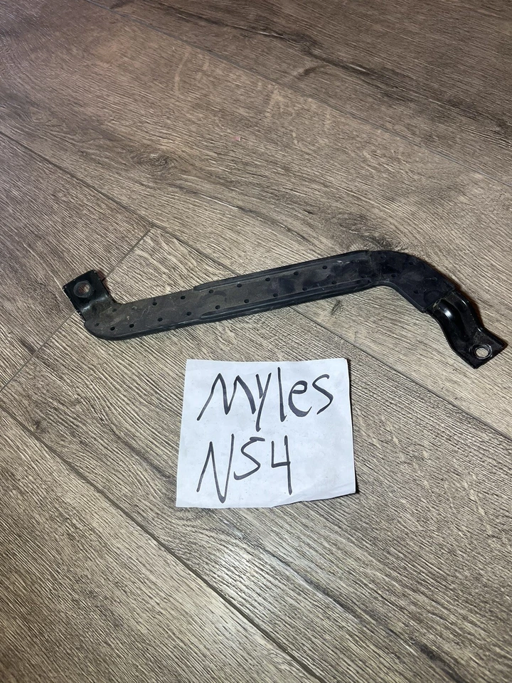 2008 BMW 335xi 335i 328i 328xi E90 E92 Battery Rollover Protection Brace 7549425 - Image 2 of 4