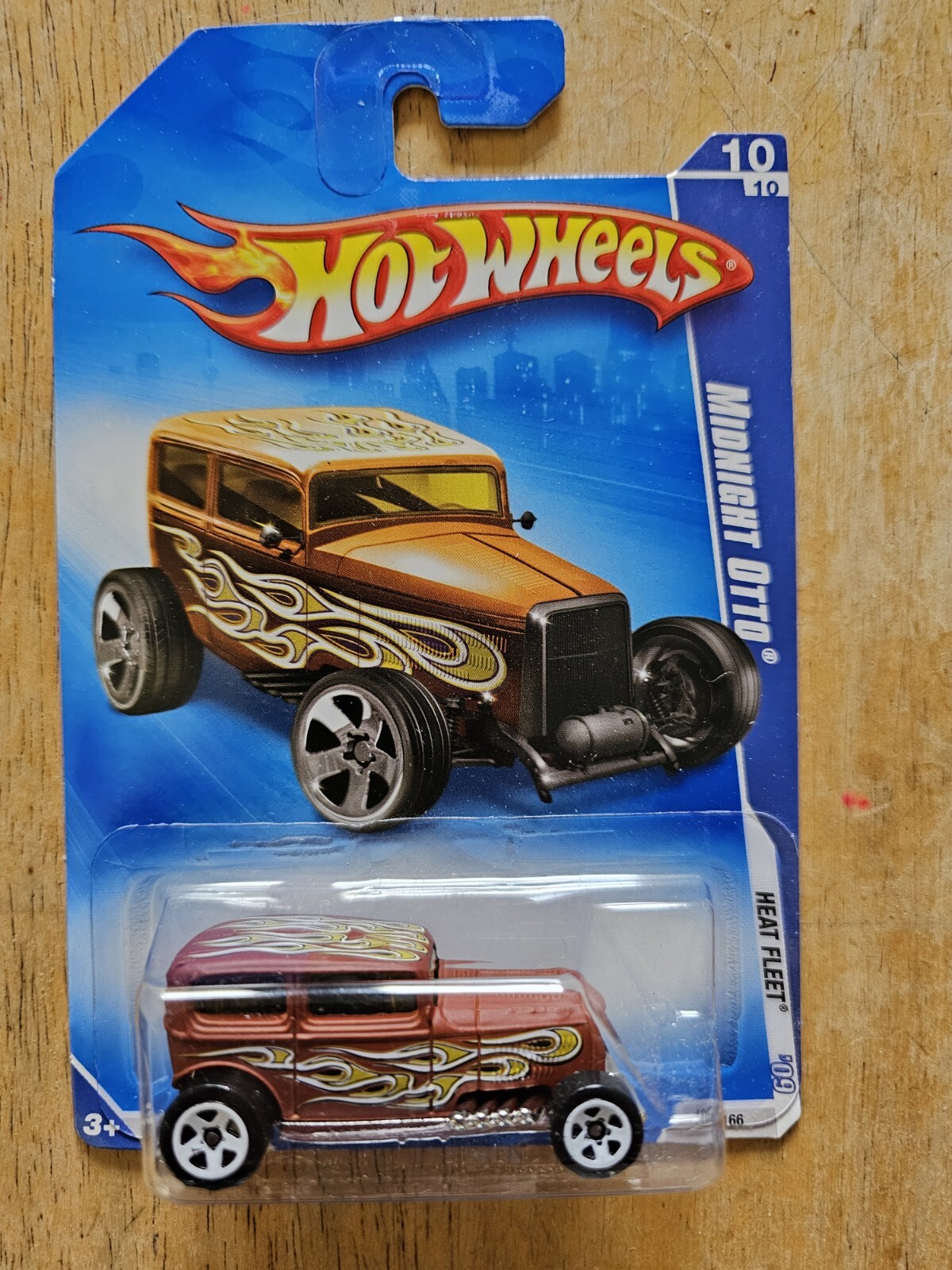 2009 Hot Wheels Heat Fleet Midnight Otto 10/10; Red