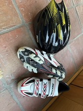 Men?s Cycling Accessories - Clip-in Shoes And Helmet