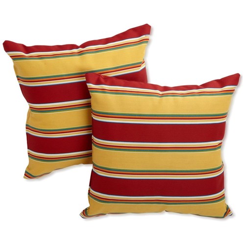 Blazing Needles 17-inch Outdoor Knife Edge Throw Pillows (Set of 2)