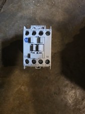 Allen-Bradley 100-C09*10 (9A, 3-Pole) IEC Contactor