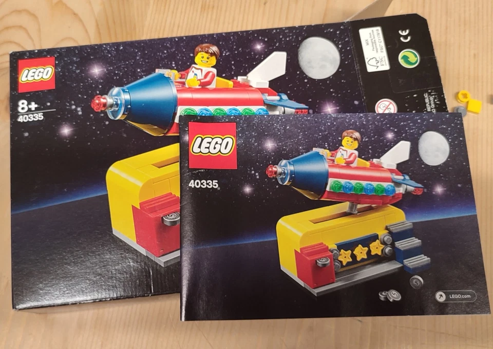LEGO Ideas 40335 Space Rocket Ride, Foto 1 von 3