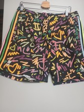 Adidas Originals Love Unites AOP Unisex Doodle Shorts Mens Size L