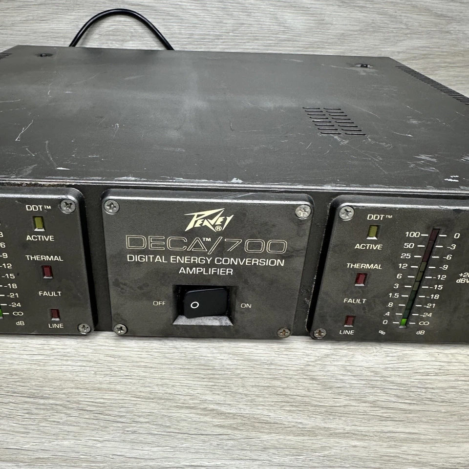 Peavey Deca 700 Digital Energy Conversion Amplifier - Image 3 of 4